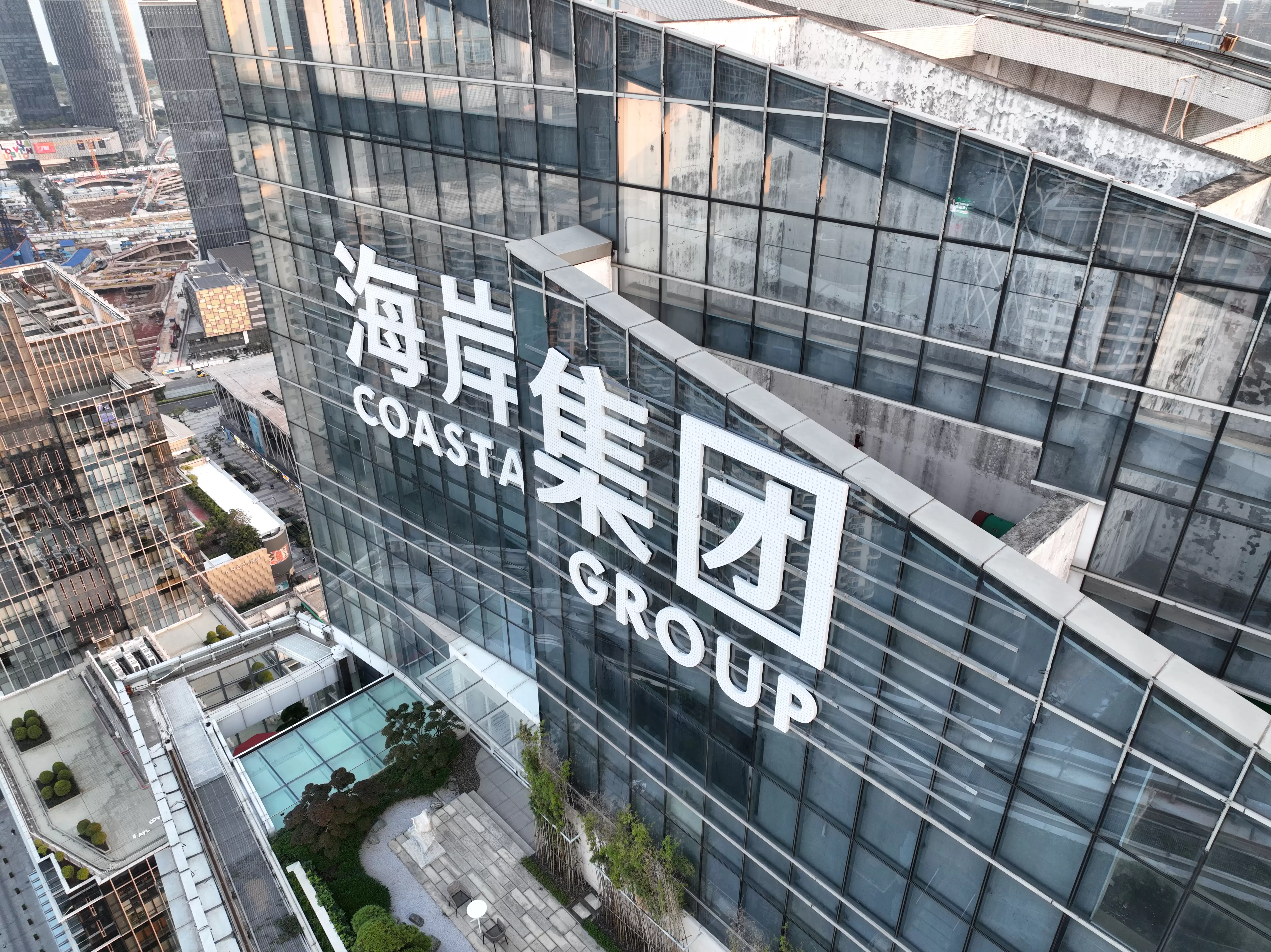 技术科普：为什么同一套发光字会出现亮度不一、色差明显